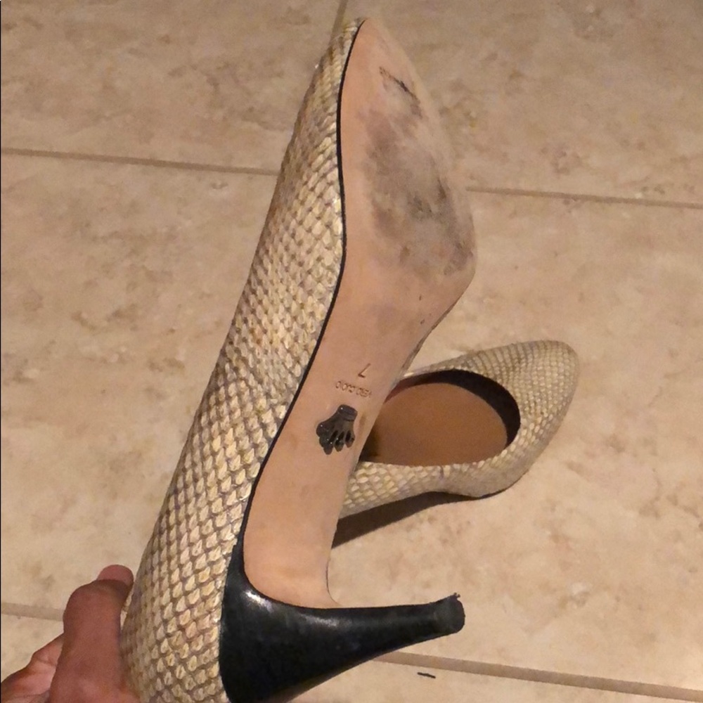Heels - Picture 3 of 3